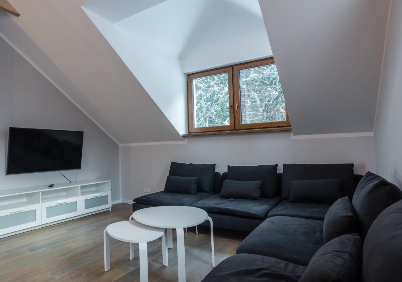 Aston -Domek Przy Lesie, Przestronny, Apartamenty 카르파츠 외부 사진