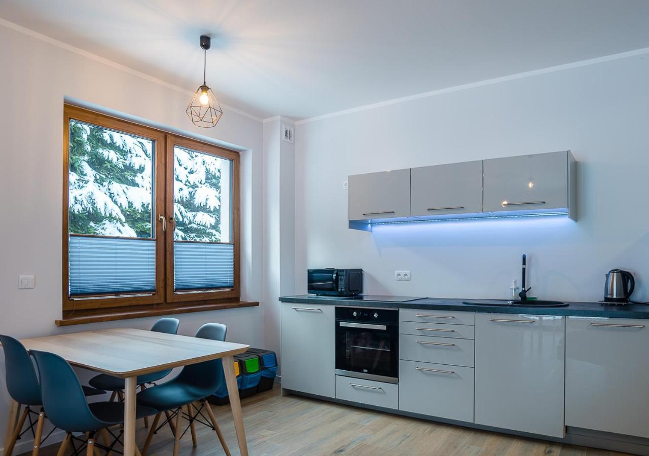 Aston -Domek Przy Lesie, Przestronny, Apartamenty 카르파츠 외부 사진